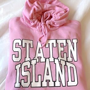 graphic printed hoodie🌱